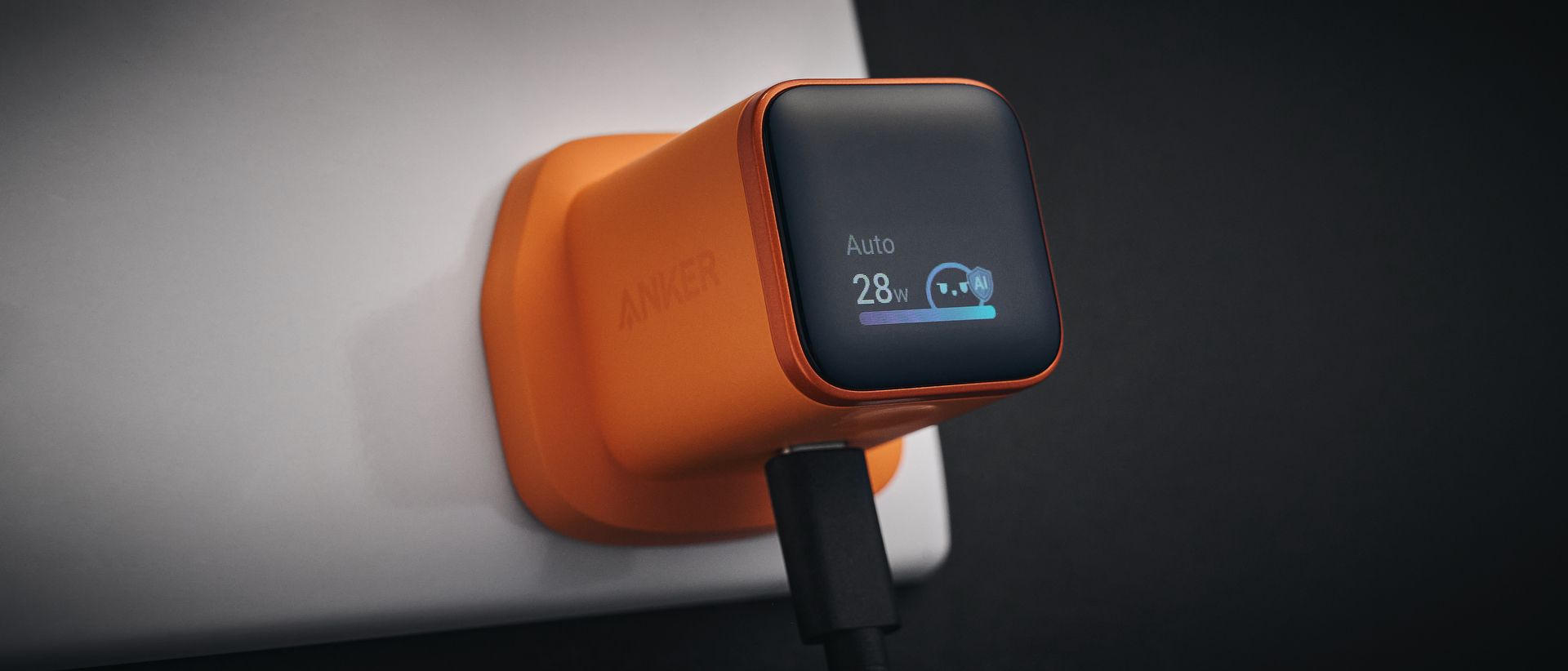 Anker Nano 45W: A quirky charger with a display