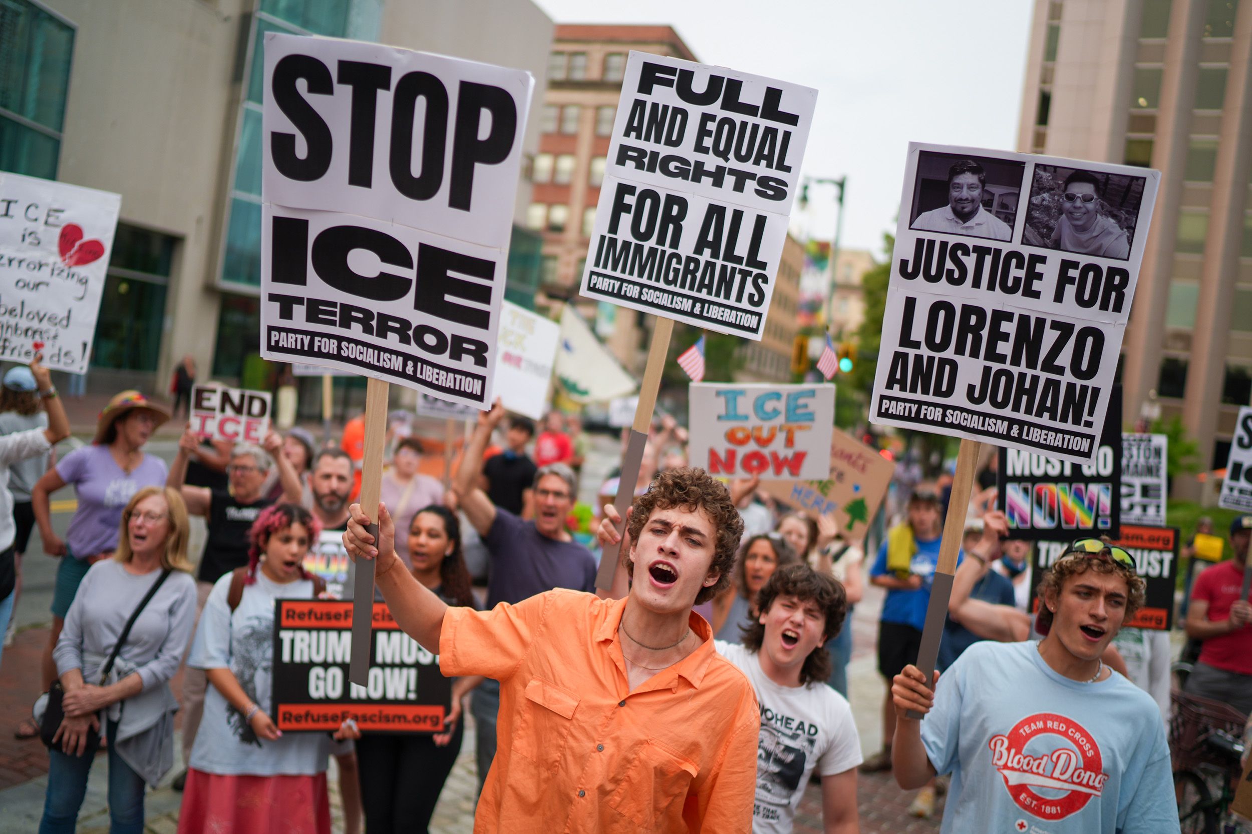 ICE stores protester photos in Palantir database