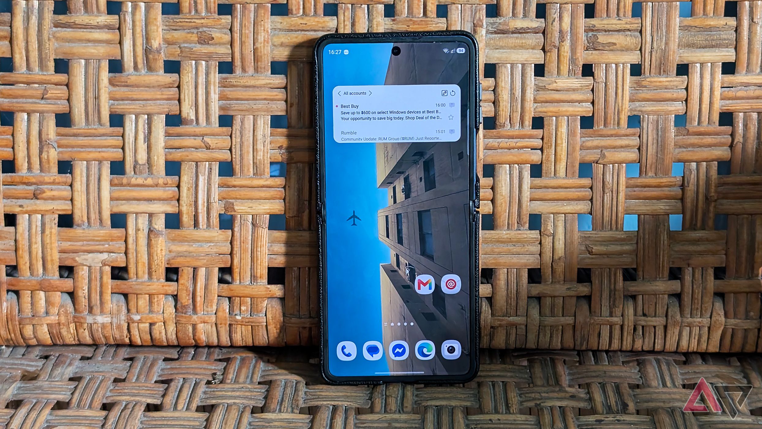Samsung shuts down its new audio app