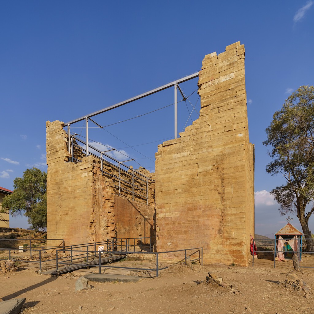 Did Africa have a skyscraper 2,800 years ago?