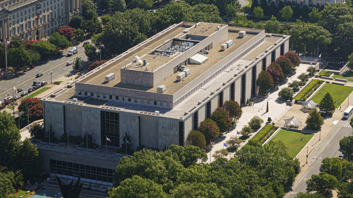 The Smithsonian and Trump's cultural war