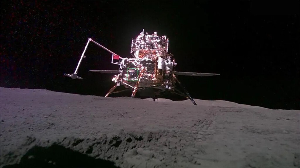 China discovers a time capsule of iron on the Moon