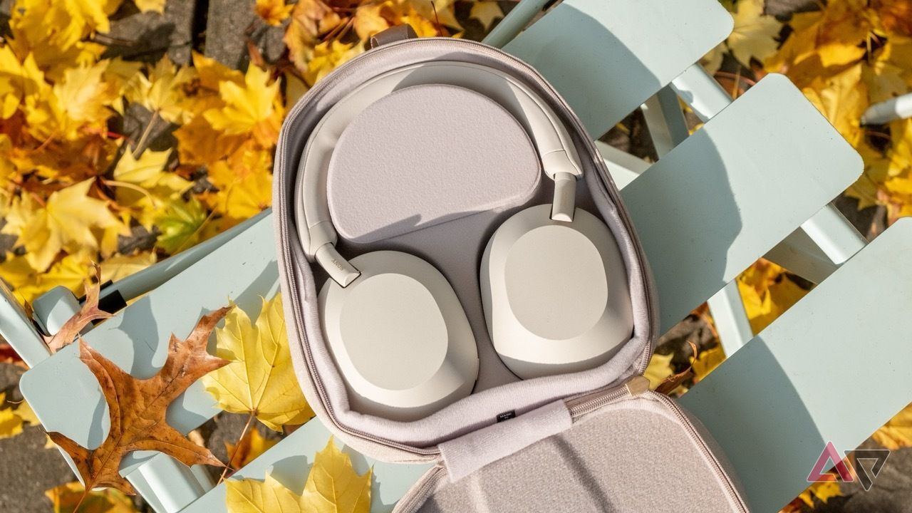 Sony WH-1000XM5 Headphones Now 42% Off at Best Buy