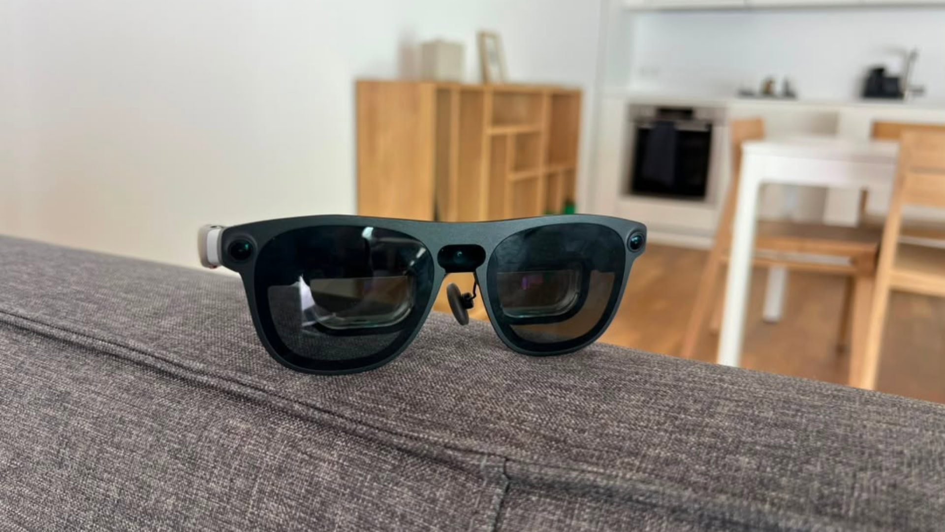 Google develops 'Hey Gemini' for Android XR glasses