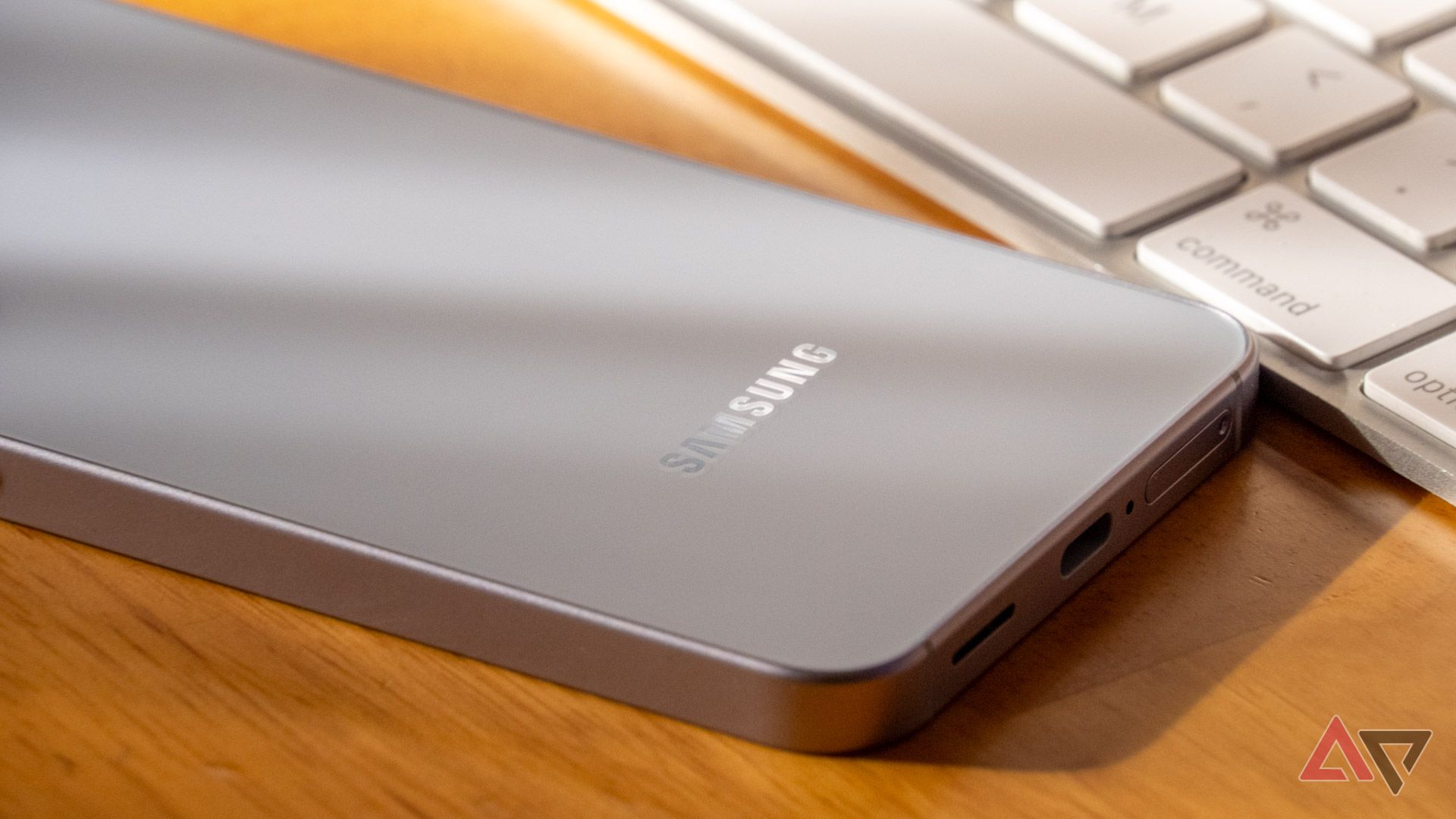 Samsung reducirá producción de smartphones para aumentar ganancias