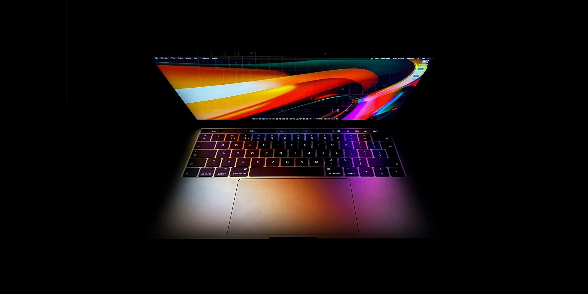OLED MacBook Pro to Boost Premium Display Shipments