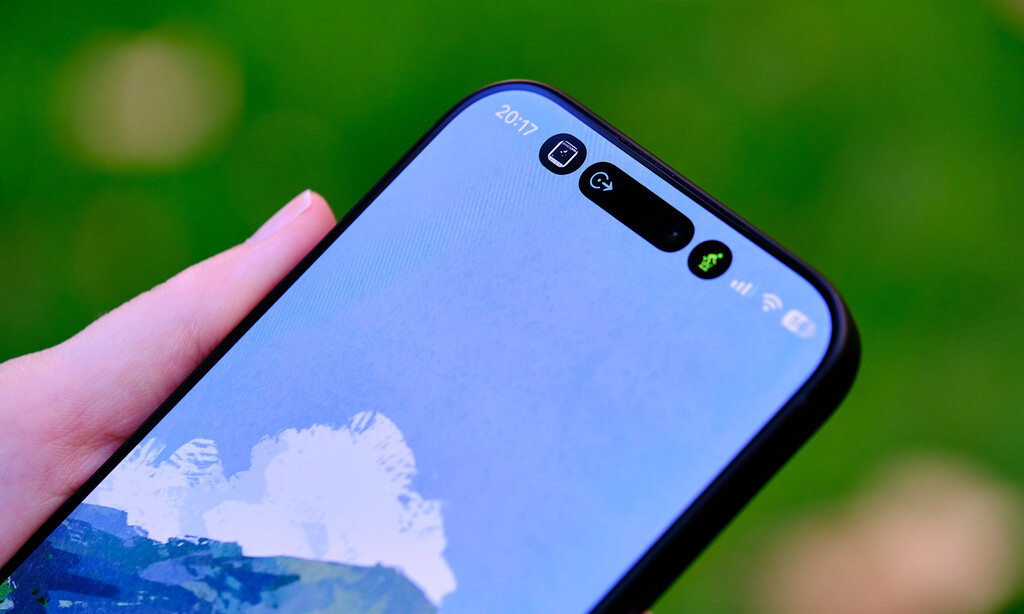 Apple prepares iPhone 20th anniversary with all-screen design