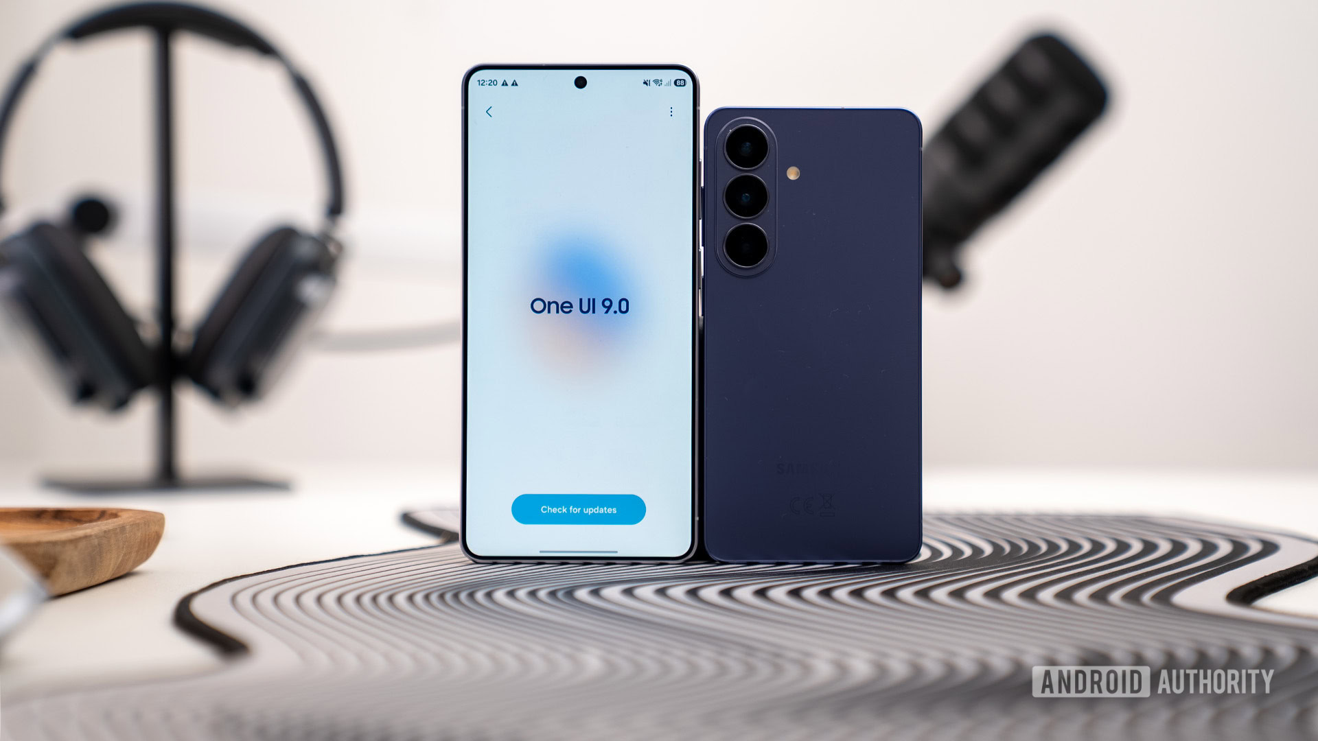Samsung expands One UI 9 with Android 17 to older flagships