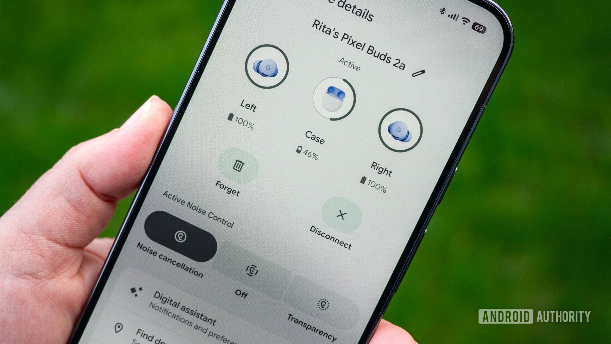 Pixel Buds update enables voice control of settings