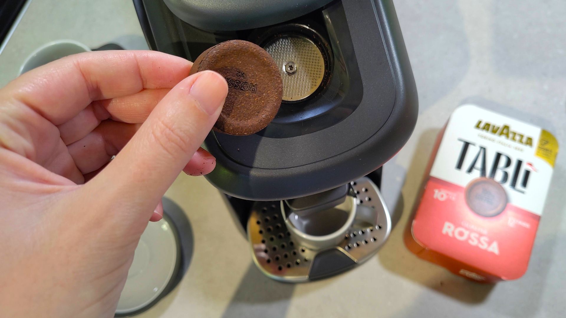 Lavazza Tabli: Coffee without pods and better flavor