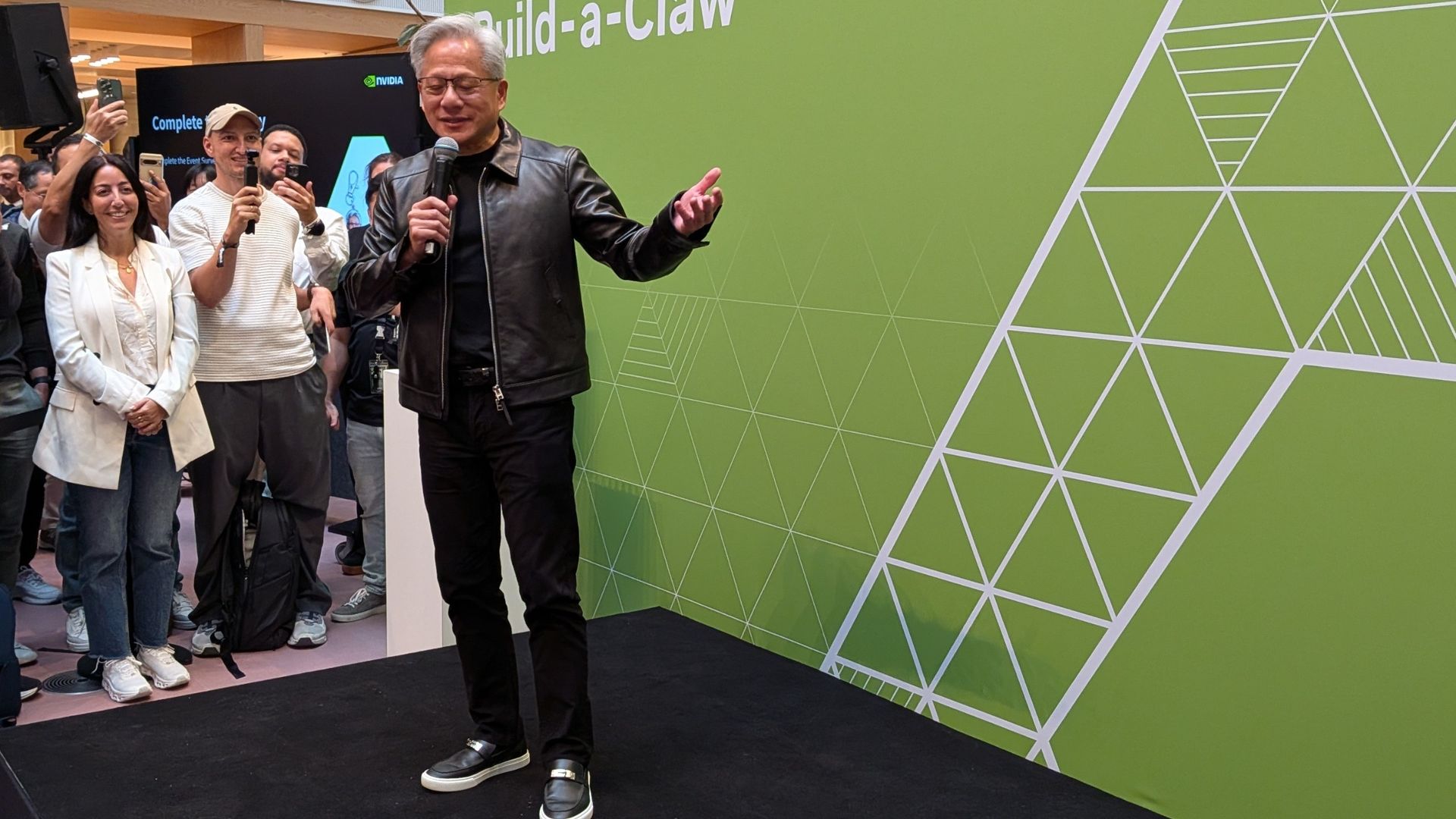 Nvidia elogia el nuevo Surface Laptop Ultra de Microsoft