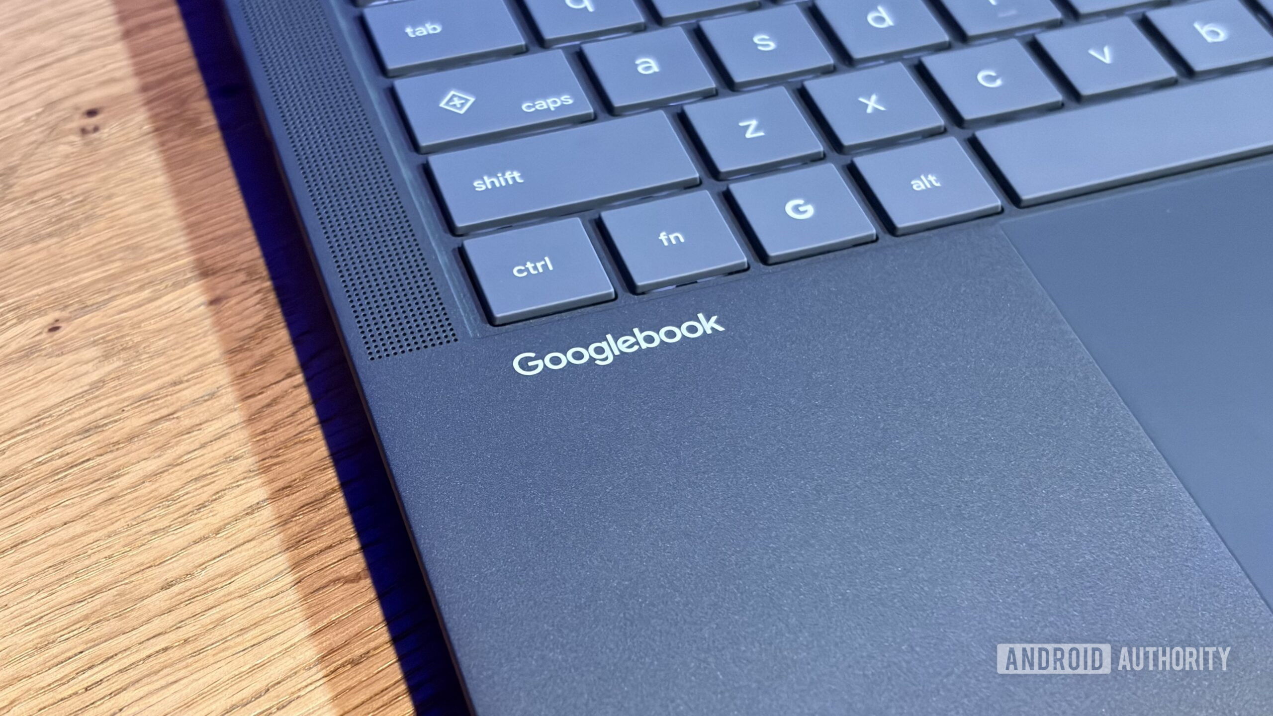 Googlebooks replaces Caps Lock with Quick Insert key