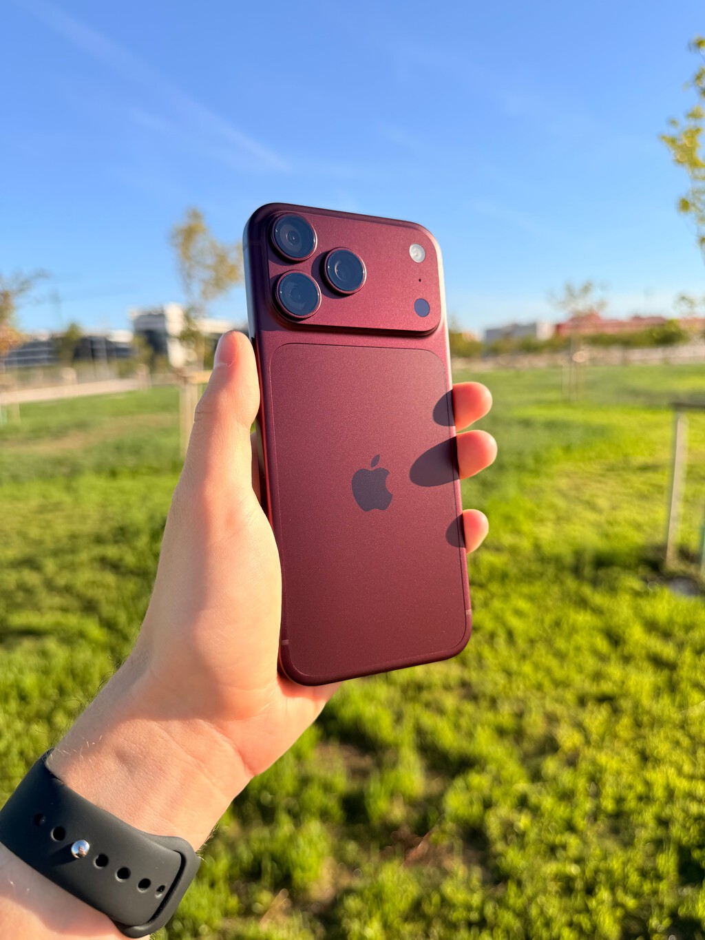 iPhone 18 Pro's Variable Aperture: New Photography Features