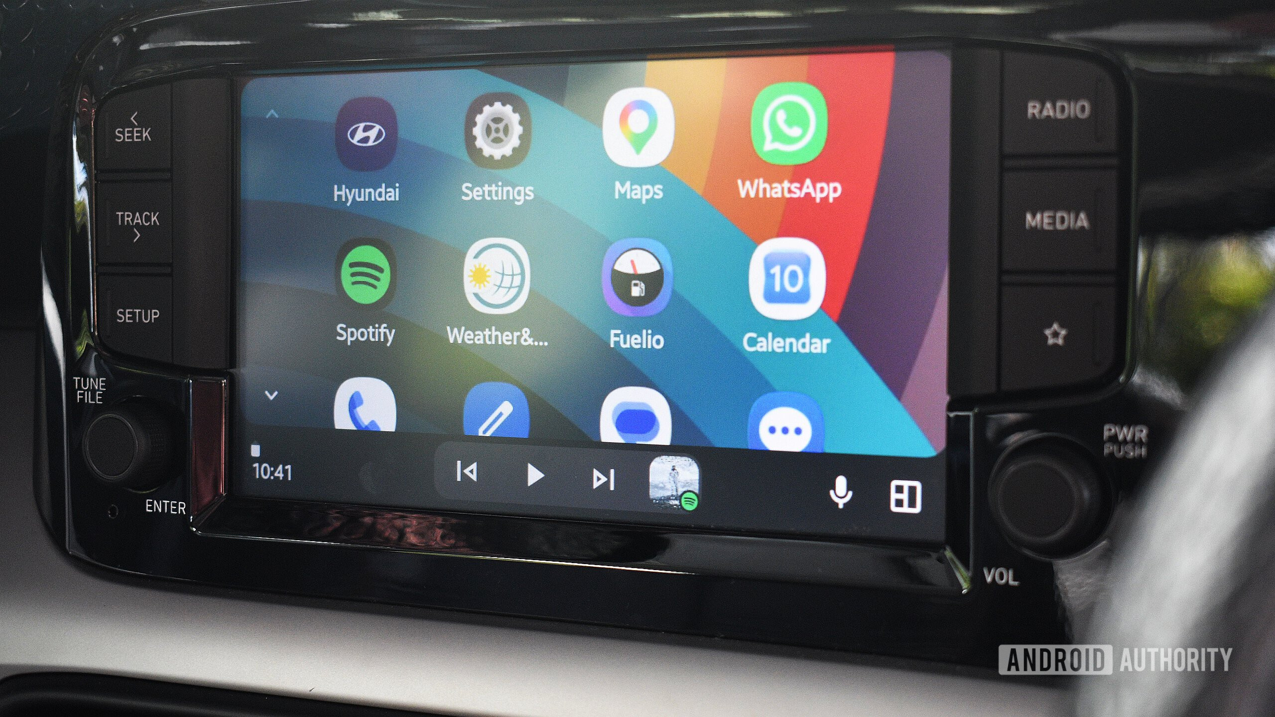 Android Auto 18 beta: un gran cambio en el diseño