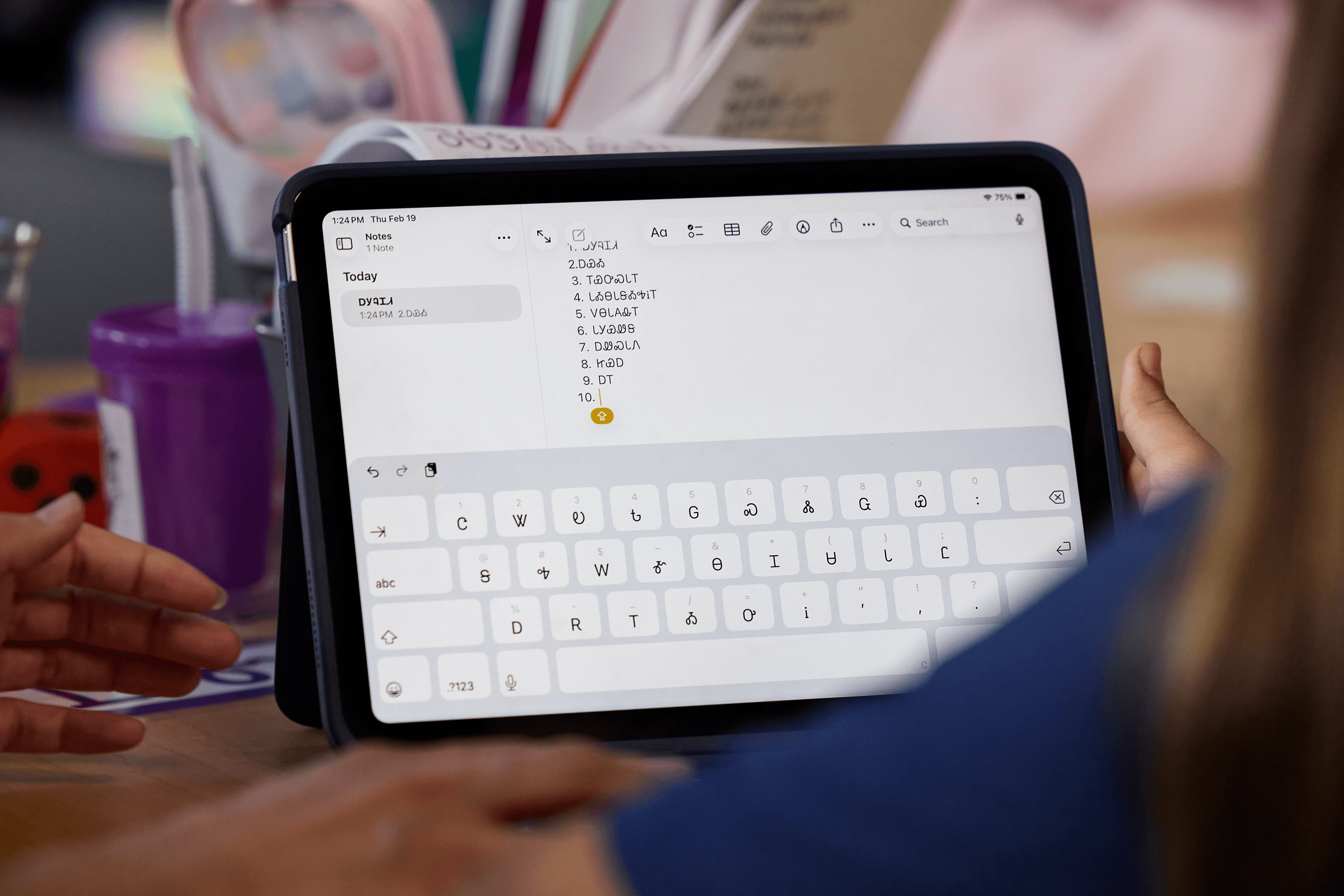 Apple integrates Indigenous languages into iPhone keyboard