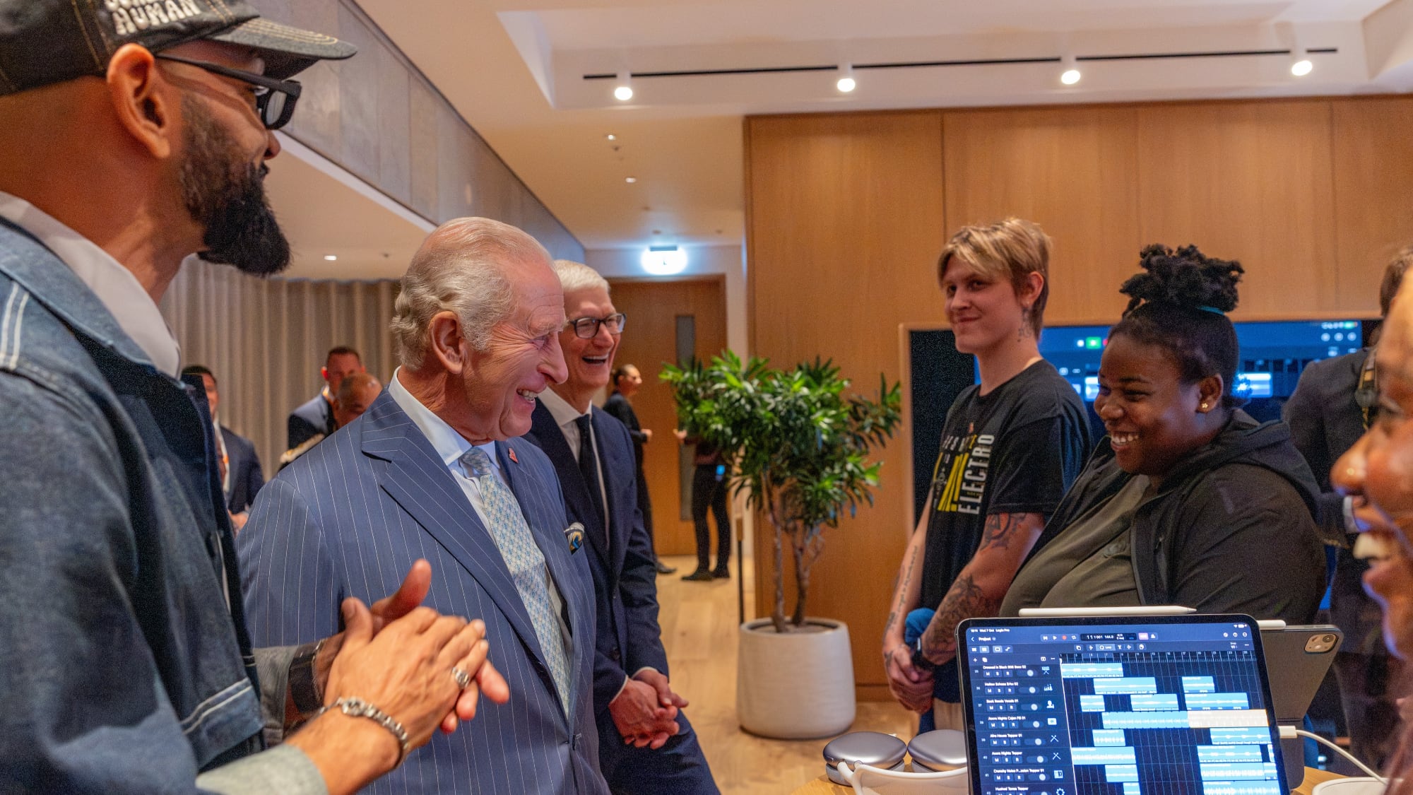 Apple lanza programa Creative Labs con The King's Trust