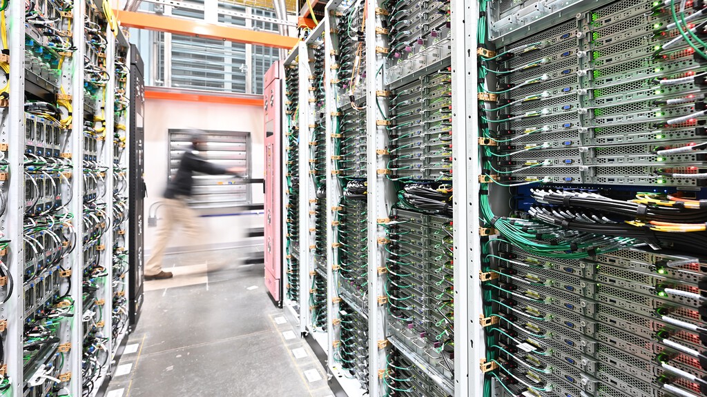 Amazon advierte sobre la importancia de los centros de datos