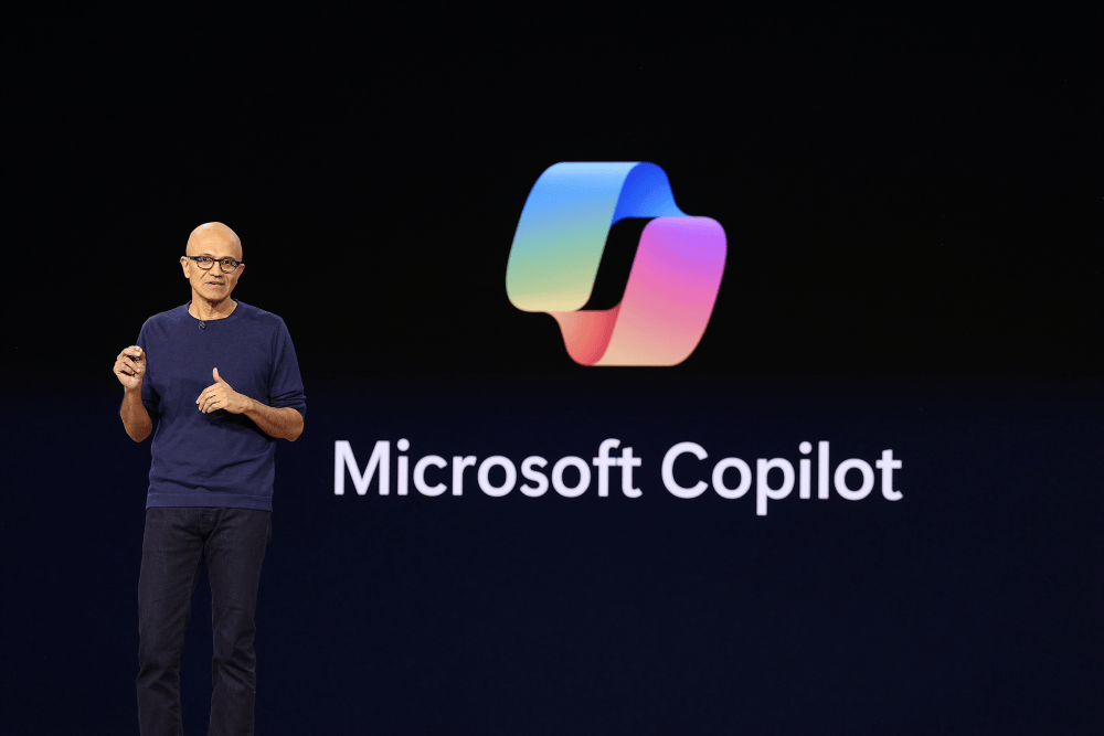 Satya Nadella de Microsoft aboga por un 'freno de emergencia' en IA