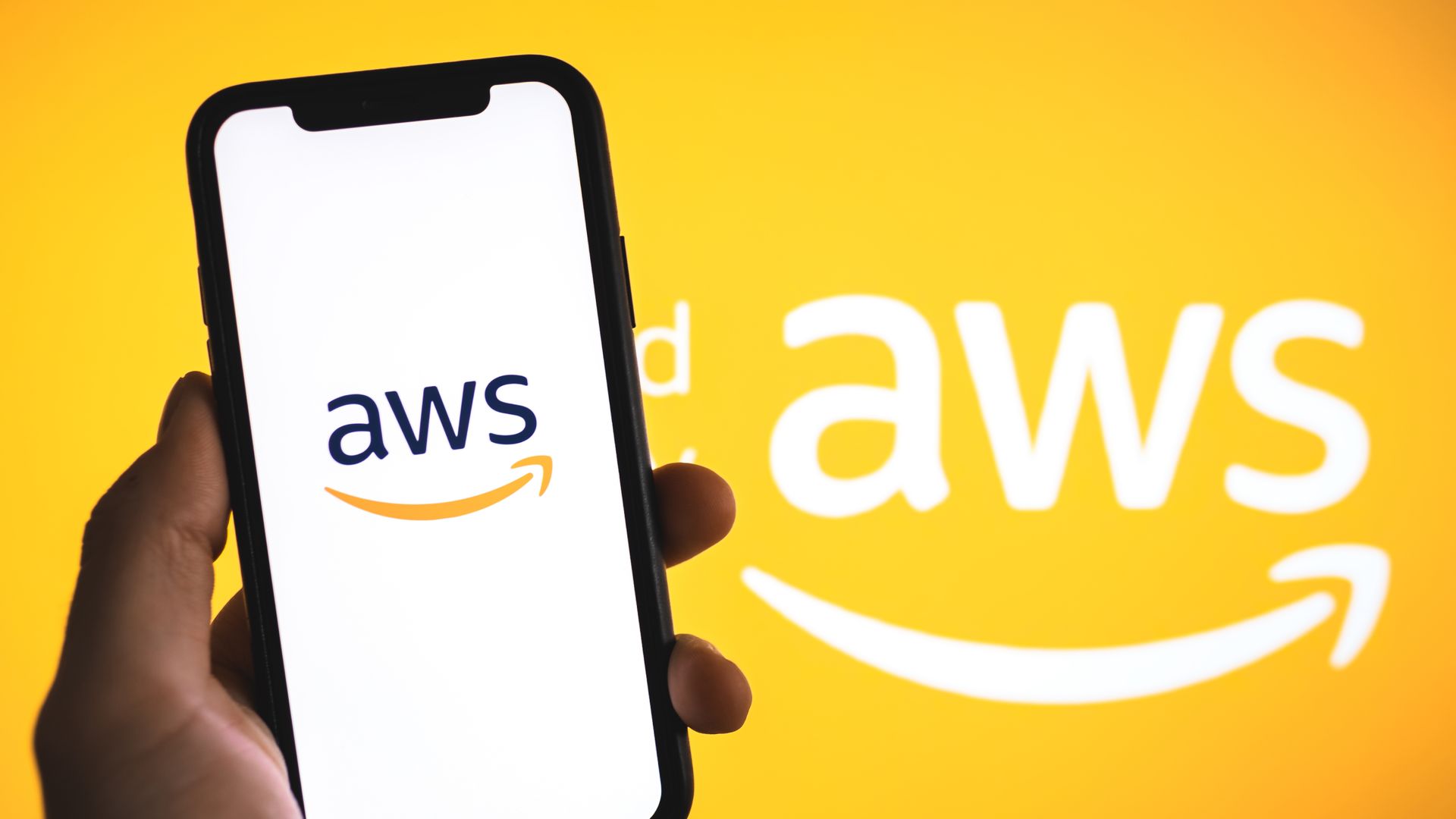 Amazon invests $1 billion in communities near data centers
