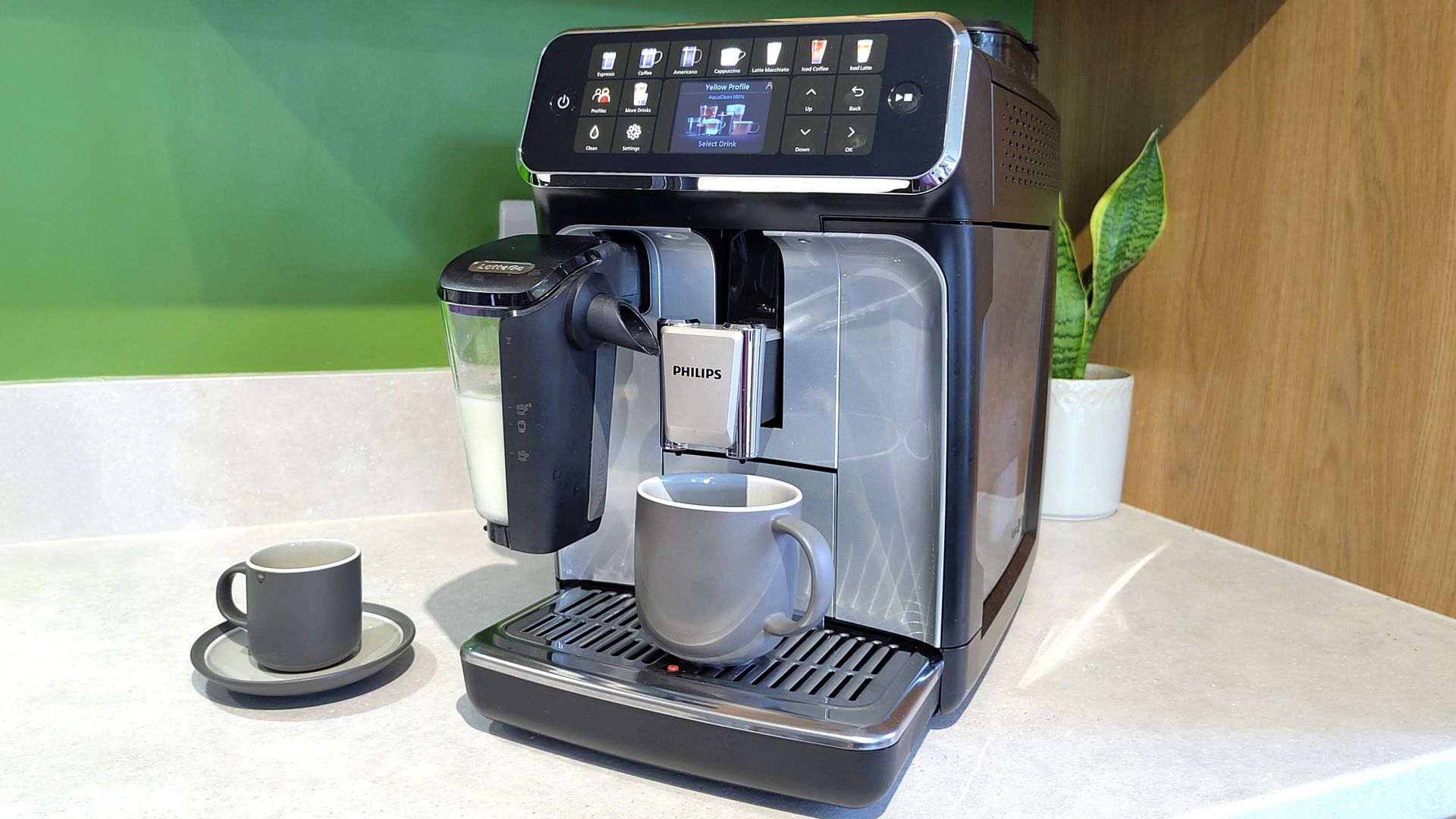 Descuento en la cafetera Philips LatteGo 5500